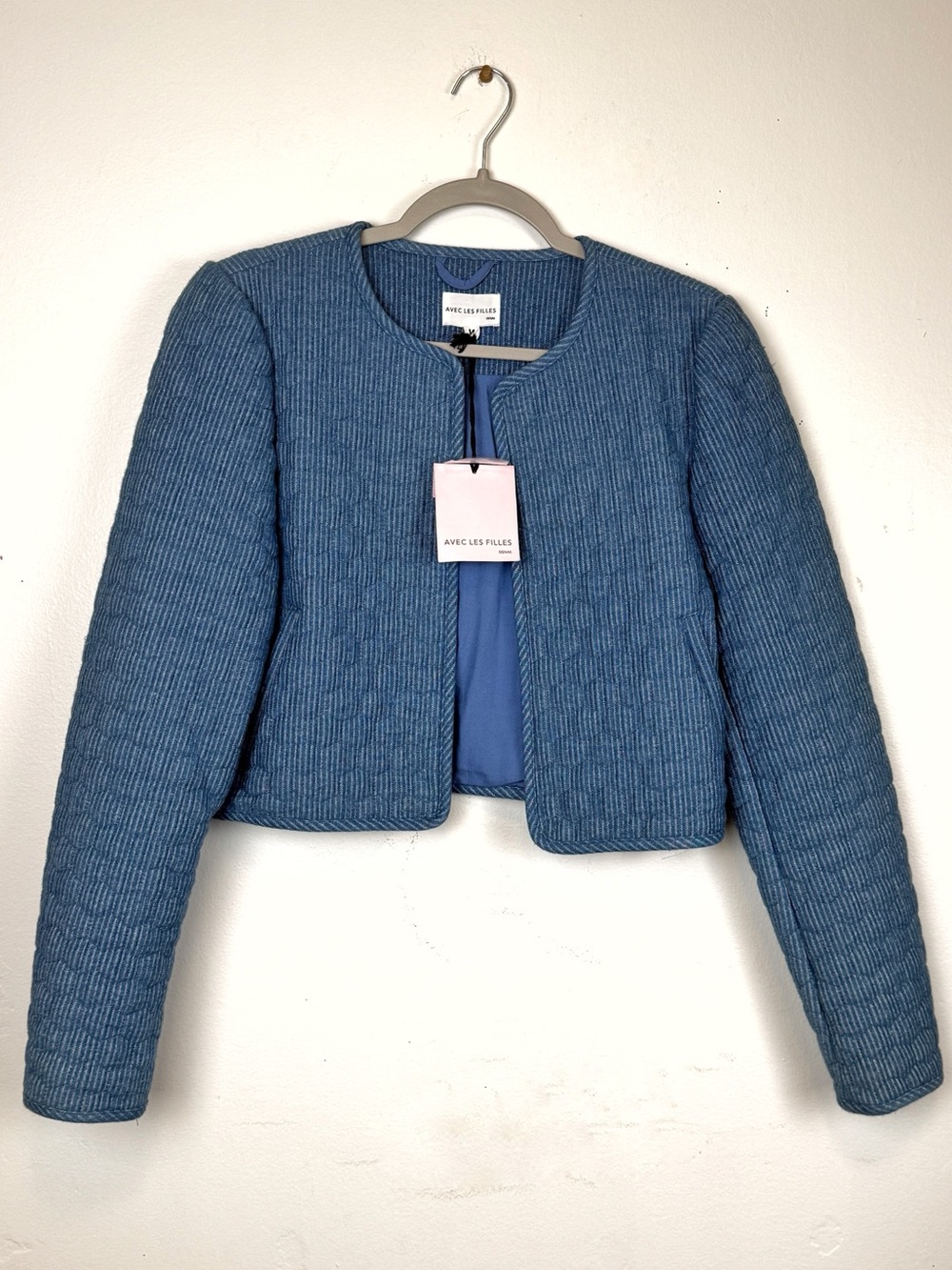 Avec Les Filles Slate Denim Blue Quilted Cropped Jacket medium